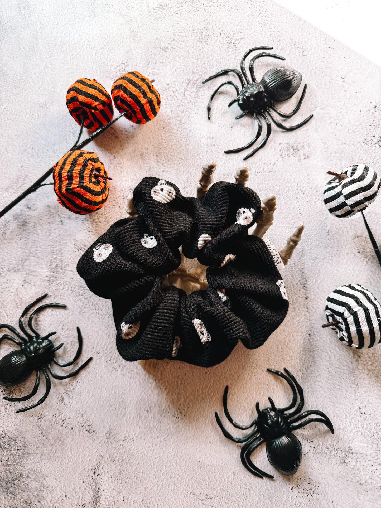 Spooky Scary Skeletons - Thick Ribbed Knit Scrunchie