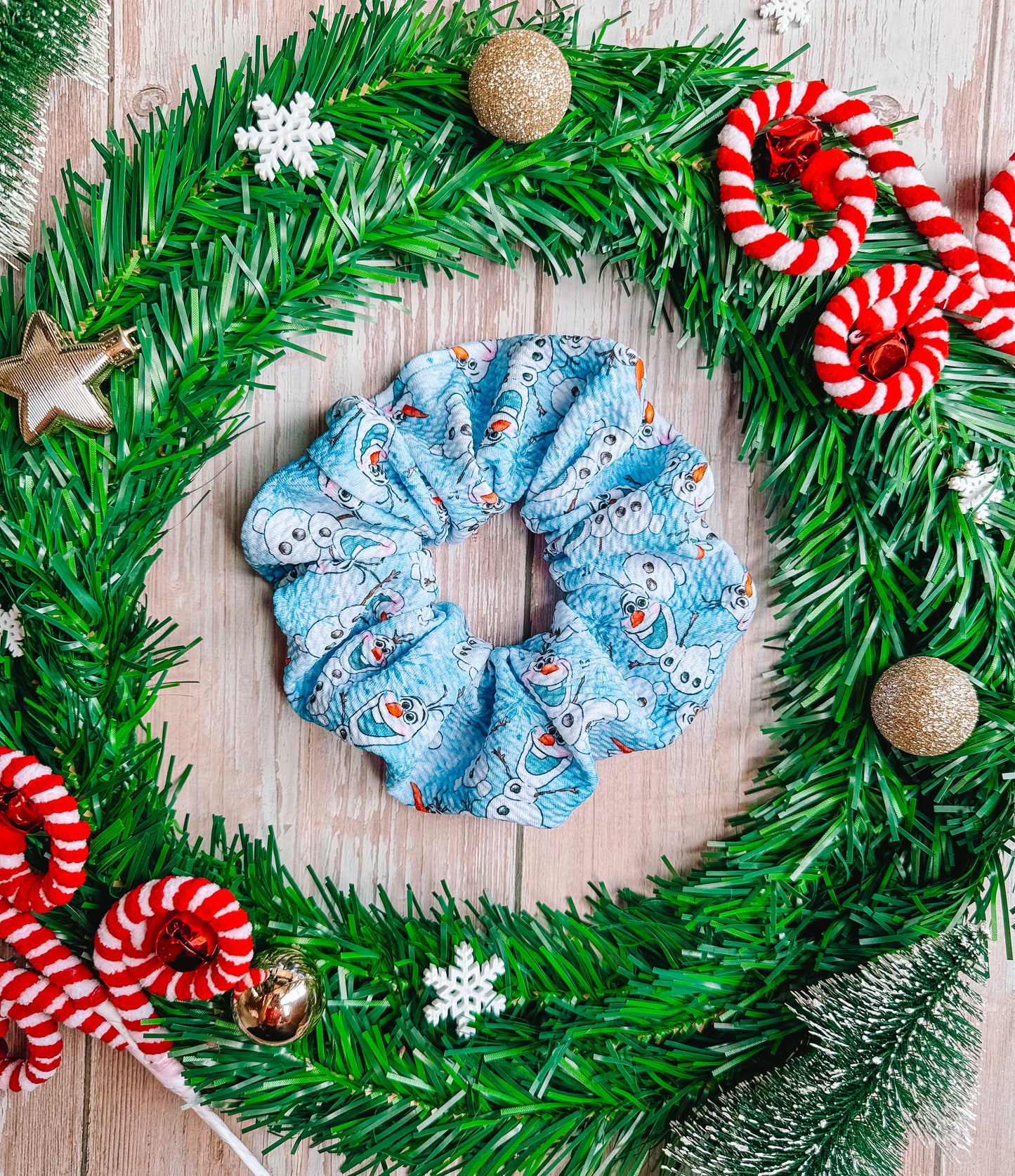 Happy Snowman - Bullet Fabric Scrunchie